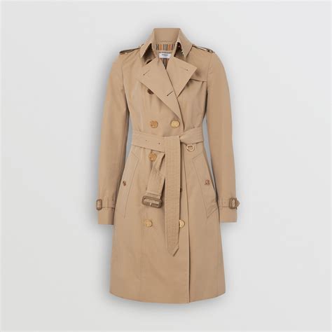 burberry trench gold buttons|Gabardine Trench Coat in Hunter .